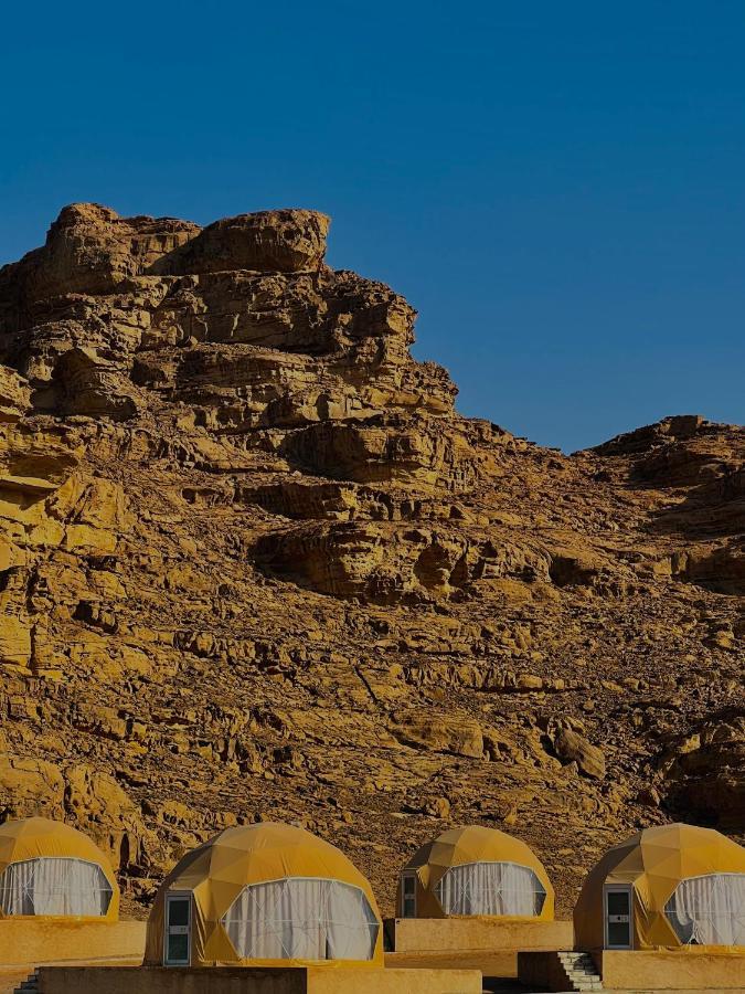 Wadi Rum Quiet Camp エクステリア 写真